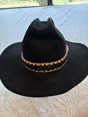 Bollman Natural 100% Wool Fedora Hat Black 71/8 Made in USA Classic Style